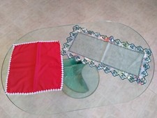 Pair of doily centers green