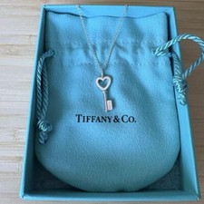 Tiffany & Co. Collana con mini