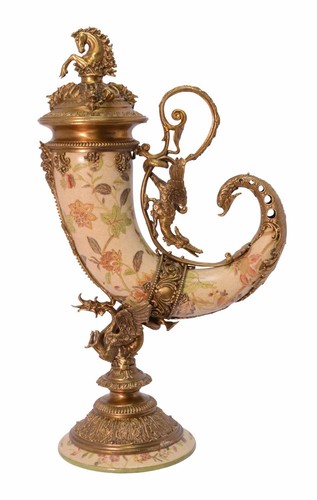 Corno cornucopia cavallo - , fiore