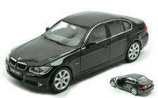 Modellino auto scala 1:24 BMW