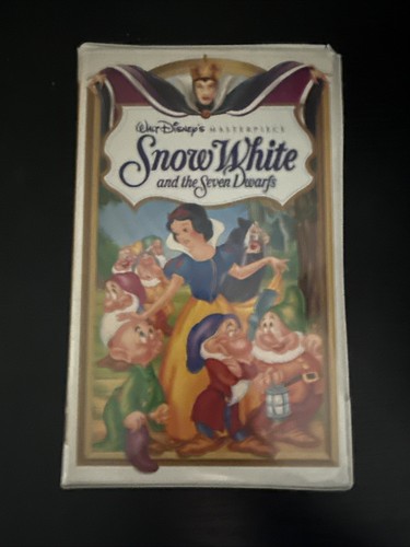 Snow white and the seven - snow,