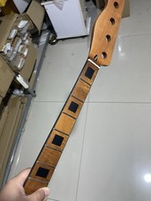 Basso elettrico sinistro 21