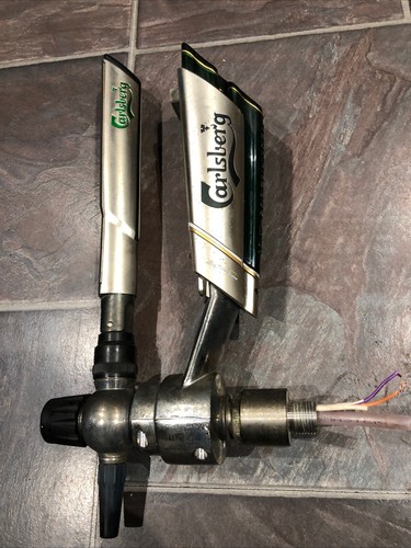 Carlsberg bar font - font, handle