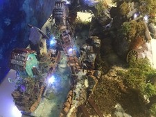 Presepe artigianale 30,5x25x21 cm h completo luci a batteria