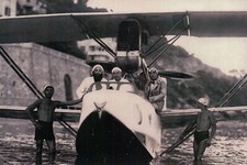 RIPRODUZIONE DI ANTICA FOTOGRAFIA - BIPLANO AD ALASSIO -