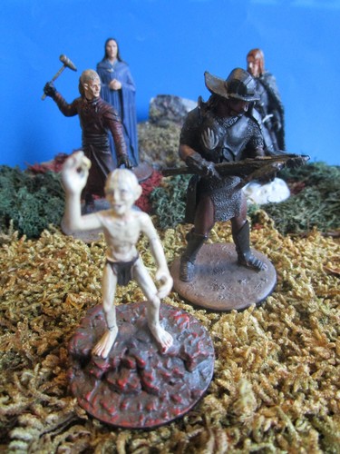 Figurine signore degli - figurine, il