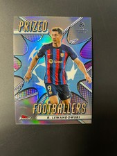TOPPS CHROME FINEST ROBERT LEWANDOWSKI PRIZED FOOTBALLERS FC BARCELLONA
