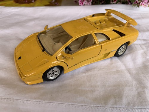 Lamborghini diablo burago - lamborghini, 1:24