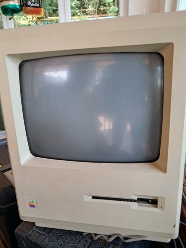 Computer macintosh plus - computer, 1mb