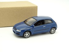 Norev SB 1/43 - Fiat Stilo Blu