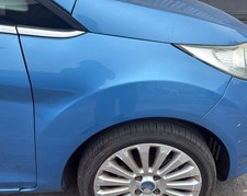 Parafango anteriore dx FORD FIESTA 2010 5porte colore JA8 motore RTJA