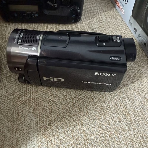 Sony hdr cx550e handycam - sony,