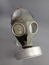 Vecchia maschera antigas