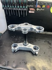 piastre di sterzo aprilia rsv 1000 tuono 2003