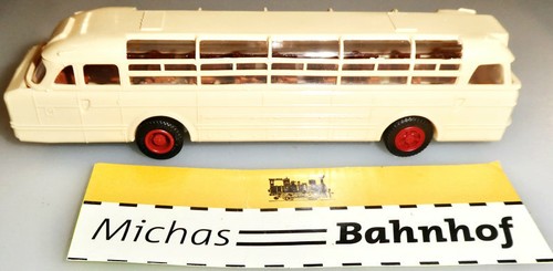 Autobus ikarus beige ses - ikarus,