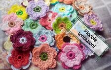 LOTTO 10 FIORI UNCINETTO COLORI MISTI  4 CM CROCHET APPLICAZIONI BOMBONIERE