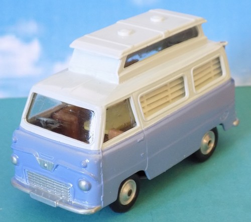 Caravan aviotrasportato corgi - caravan,