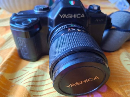 Fotocamera analogica yashica - analogica,