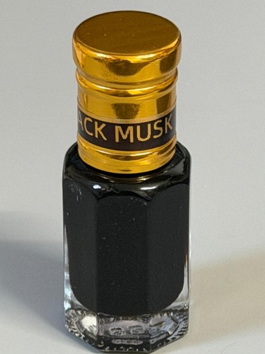 Black musk premium perfume - musk,