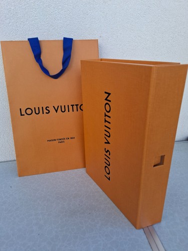 Authentic louis vuitton - 🟢,