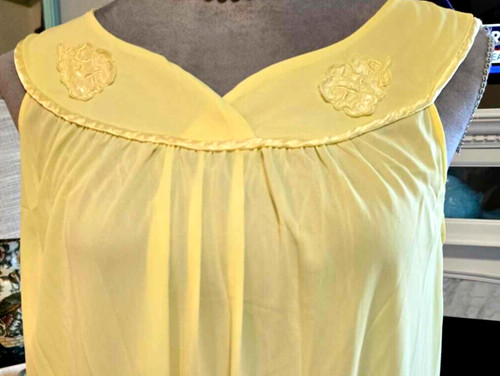 Aristocraft nightgown yellow - aristocraft,