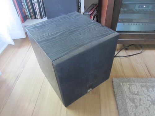 Subwoofer jvc 100 watt - subwoofer,