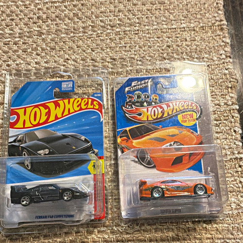 Lotto hot wheels - hot, fast