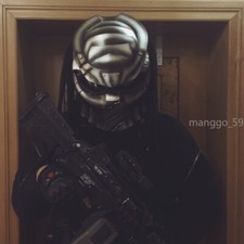 Casco moto Predator dipinto a