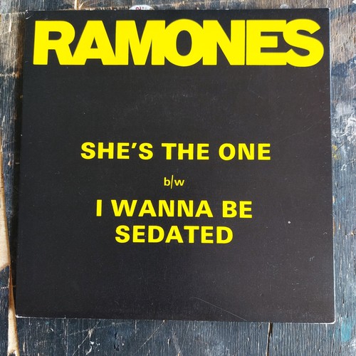 Ramones she the one w - b/w, i
