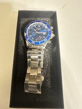 Bellissimo orologio uomo