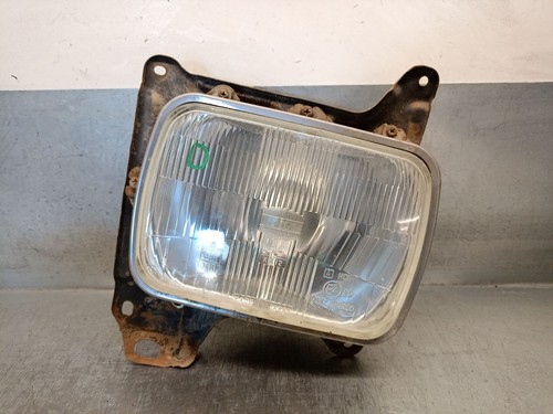 B601023g00 faro derecho - faro,