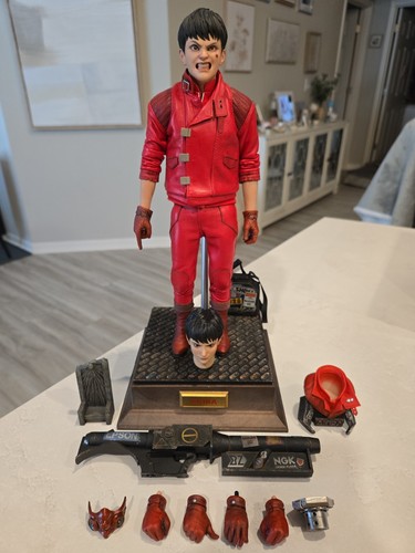 Por toys studio akira - por,