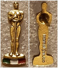Distintivo PREMIO OSCAR 🎬STATUETTA spilla FILM ITALIANO🇮🇹 pin attore cinema  
