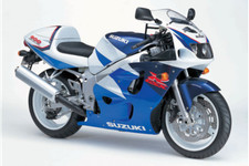SUZUKI GSX R 600 RICAMBI VARI GSXR MOTORE FORCELLA CERCHI SERBATOIO CARENE FARO
