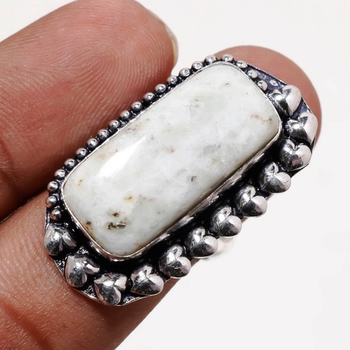 Anello con pietre - , preziose