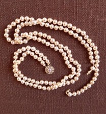 COLLANA PERLE FINTE BIANCHE irregolari, 110 cm, da aggiustare/recupero, anni '60