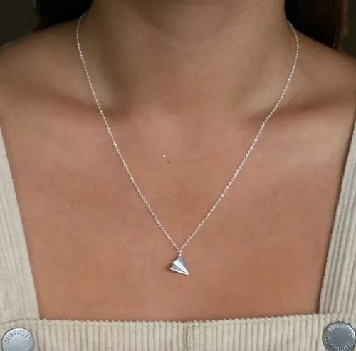 Collana con ciondolo aeroplano