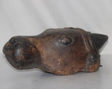 Raro Legno Nandi, Mucca