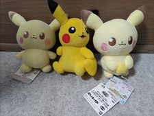 Pokemon Pikachu 3Set con etichette inutilizzati giocattoli da collezione...