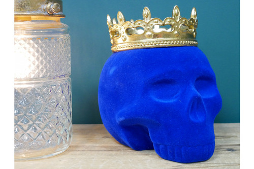Male resin skull - skull, gold