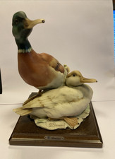 STATUINA CAPODIMONTE DI GIUSEPPE ARMANI ANATRE  20 cm CV233D