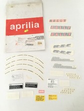 AP8247028 KIT ADESIVI DECALCO