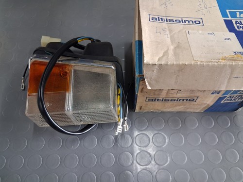 Fanalino anteriore destro