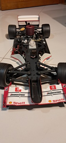 Ferrari 2004 8 - f,