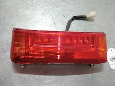 PILOTO TRASERO CENTRAL / 74310