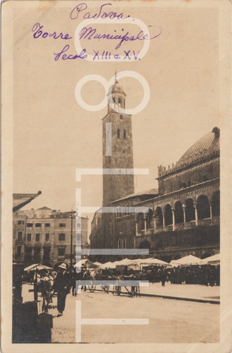 Padova piazza delle erbe - -,