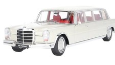 Modellino 1:18 Mercedes-Benz