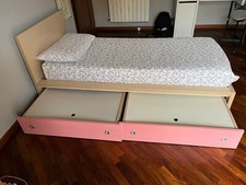 Letto singolo con doppi cassetti
