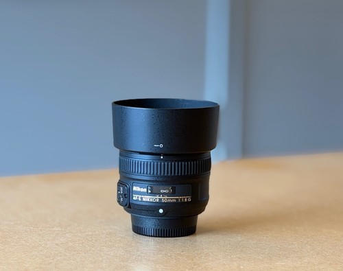 Nikon 50mm 8 - f1.8, per