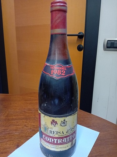 Antica bottiglia vino rosso - antica,